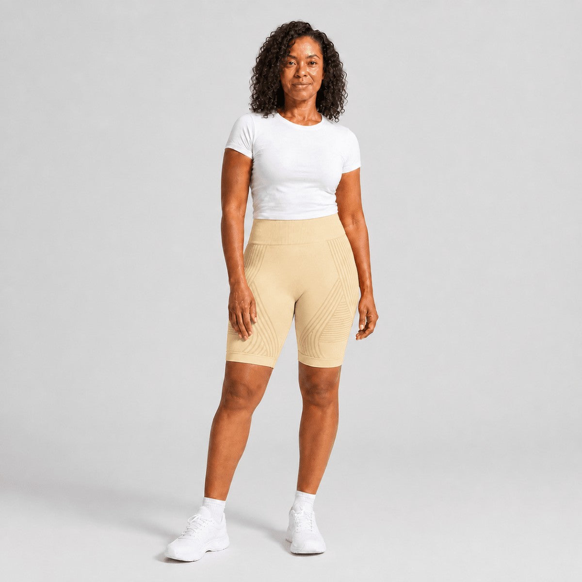 VIOLA Kompressionsshorts in Khaki