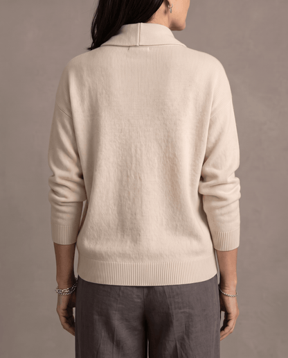 Bequemer Pullover mit V-Ausschnitt | GRETA