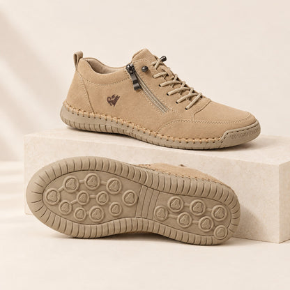 ELLA Sneaker in Khaki – Seitenansicht mit Reißverschluss und Sohle